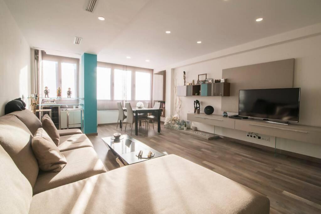 Apartamento Céntrico y actualizado con estilo Valencia Exterior foto